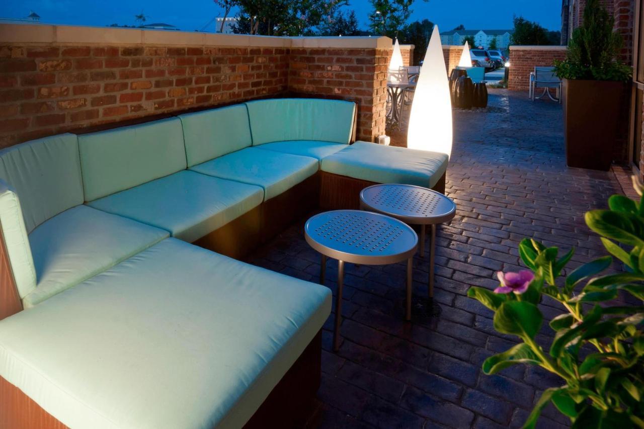 Springhill Suites By Marriott Lafayette South At River Ranch Exterior foto