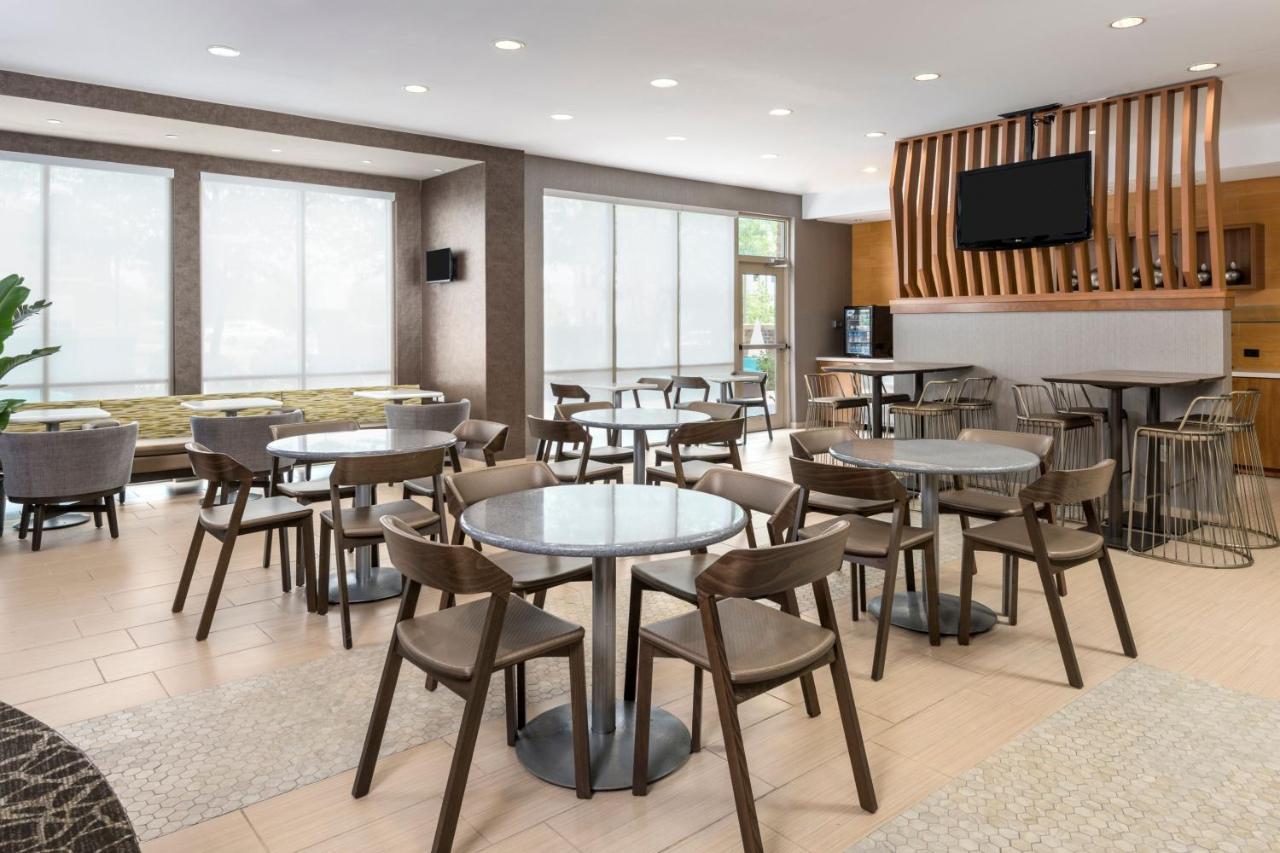 Springhill Suites By Marriott Lafayette South At River Ranch Exterior foto